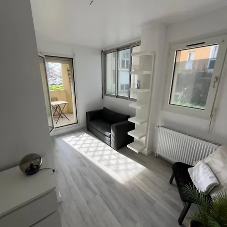 Appartement Dammarie-Les-Lys Apartment